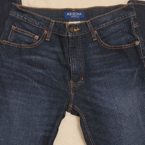 Arizona Jean Company Other - Arizona Jean Company Blue Relaxed Fit Jeans Classic Style